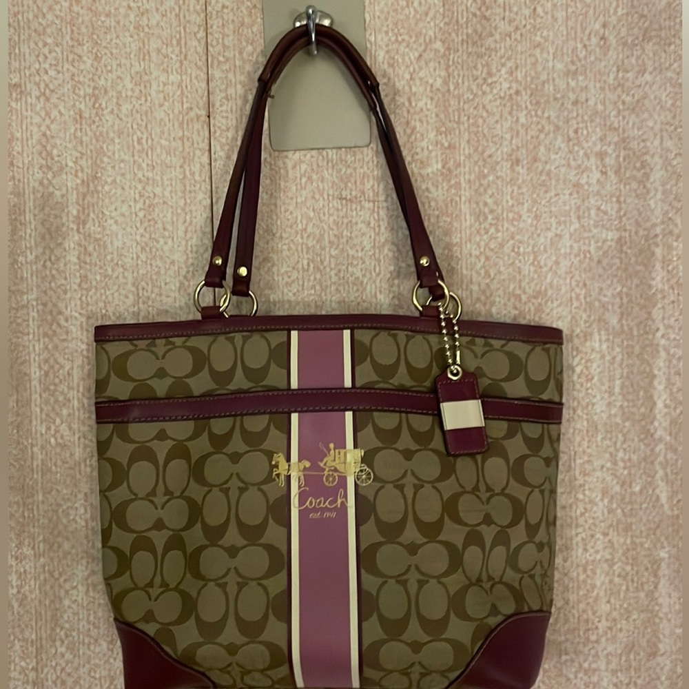 Coach signature tote